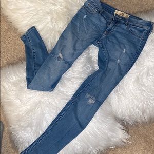 Hollister ‘Super Skinny’ Distressed Jeans